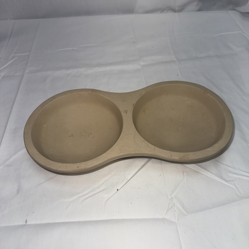 The Pampered Chef Stoneware Microware Double Egg Cooker Nice Quick 5142